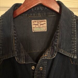 SOLD Vintage Levi’s Western Denim Shirt XL Indigo Sawtooth